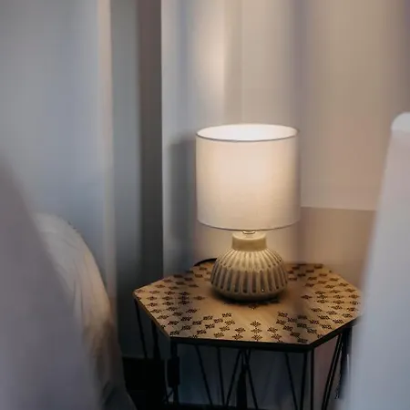 Coeur De #b2 - Centre Ville, Wifi & Netflix - Proche Transports - Privee Dans Partage Pensjonat *