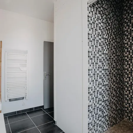 Coeur De #b2 - Centre Ville, Wifi & Netflix - Proche Transports - Privee Dans Partage Pensjonat