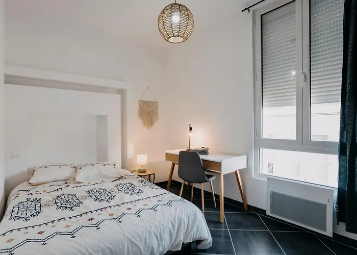 Coeur De #b2 - Centre Ville, Wifi&netflix - Proche Transports - Privee Dans Partagé *